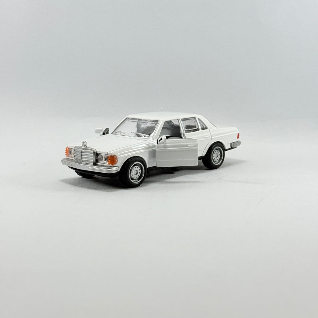 Mercedes-Benz W123 Style Classic Sedan Die-Cast Model Car